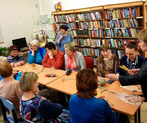 Balsiuose edukacinis renginys „Velykinė dekoracija“