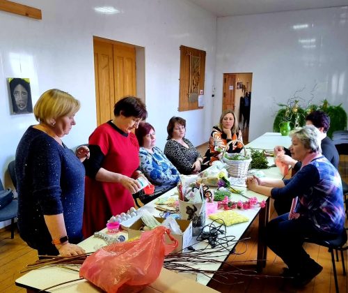 Kūrybinės dirbtuvėlės „Laukiame Šv. Velykų“ Klovainiuose