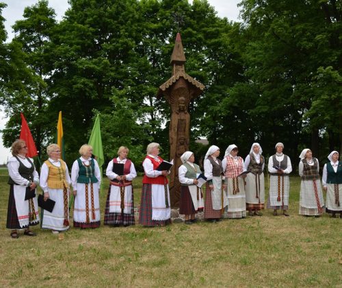 Birželio 14 d. Klovainiuose paminėta Gedulo ir Vilties diena