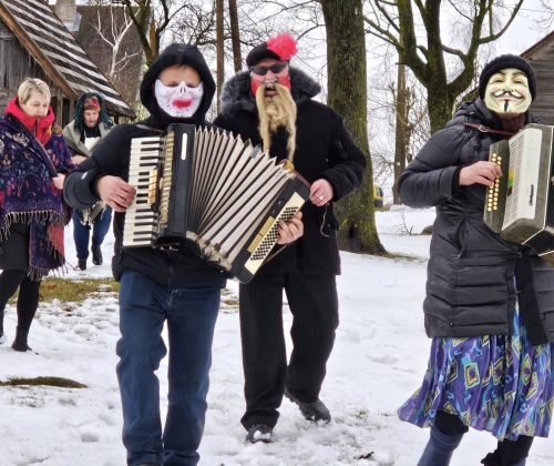 Užgavėnių šėlionės Balsiuose