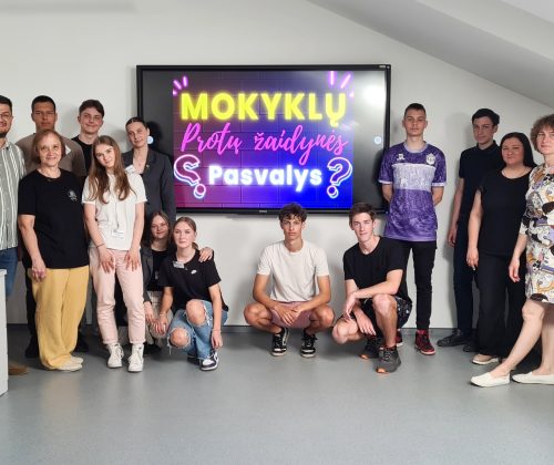 Pirmąjį kelialapį į „Mokyklų protų žaidynių“ finalą Rozalime laimėjo Pumpėnų gimnazija!